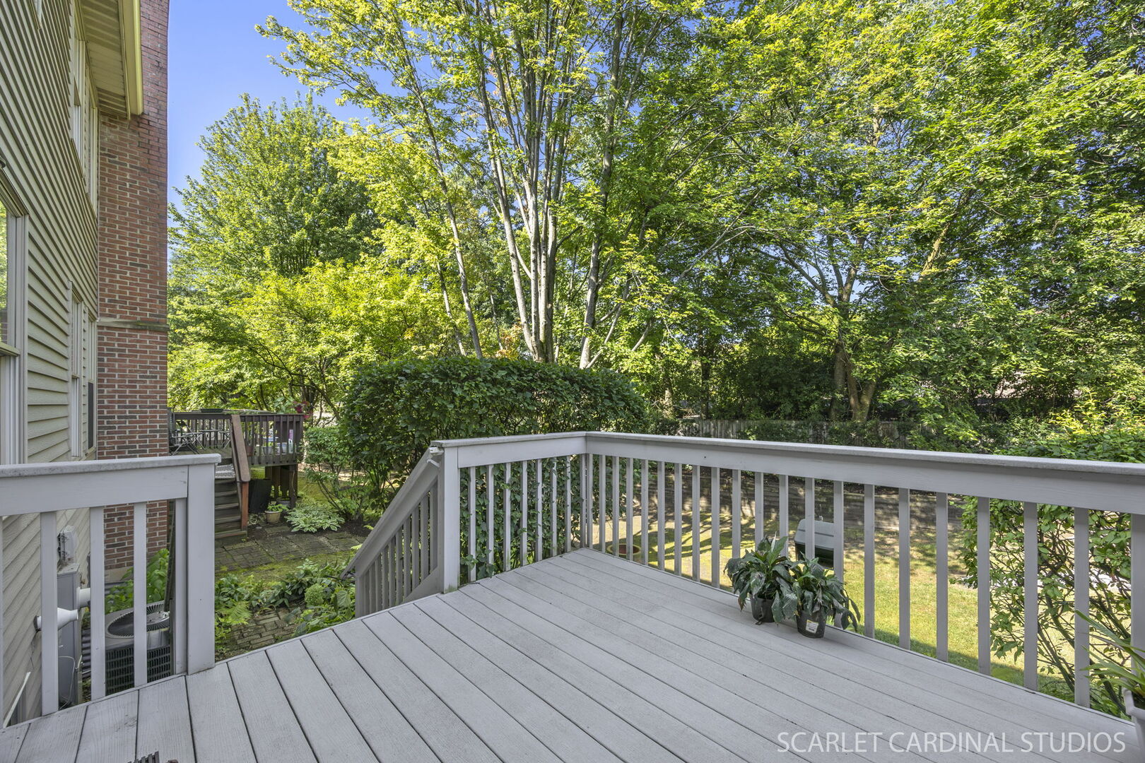 222 Woodboro Drive, West Chicago, IL 60185
