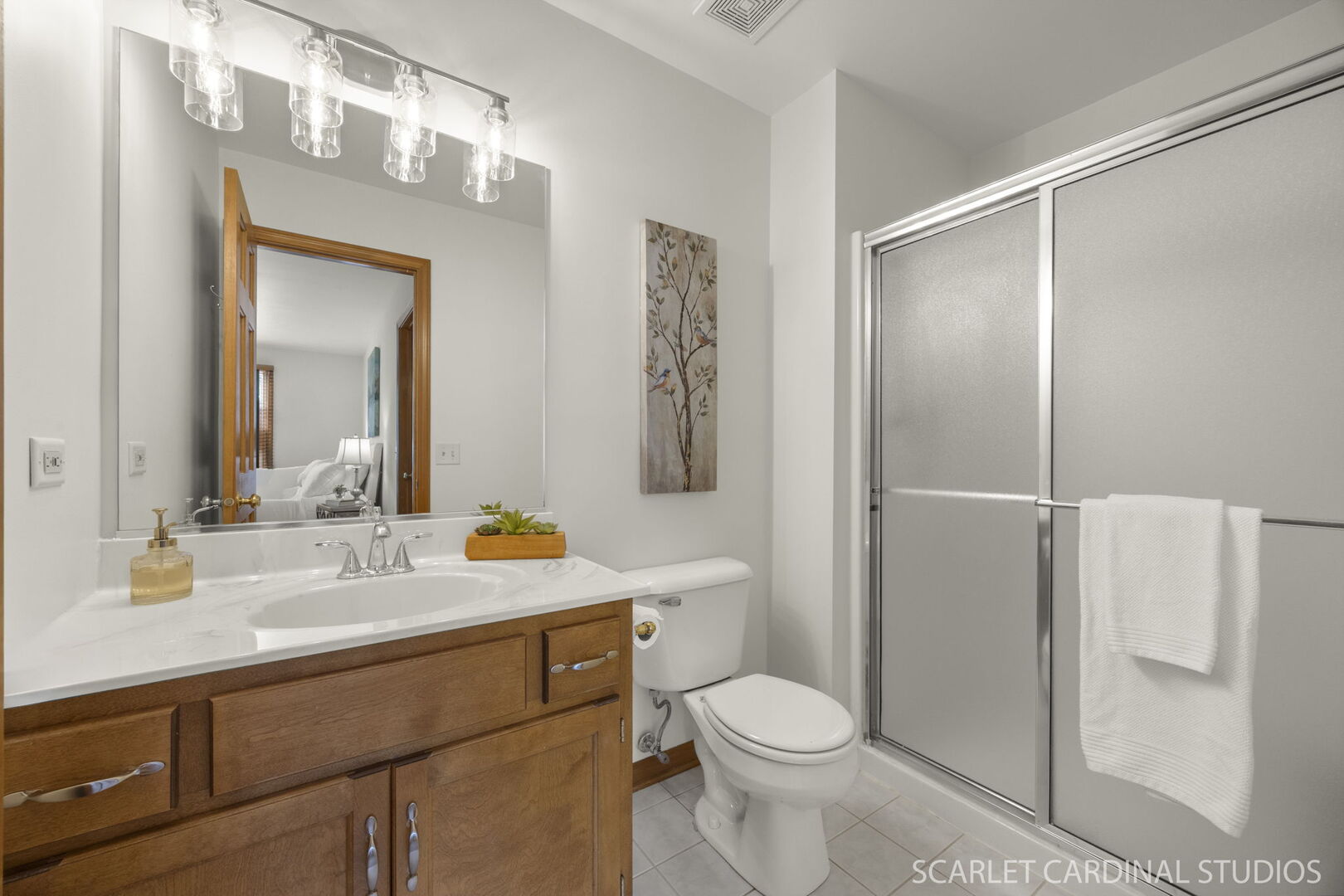 222 Woodboro Drive, West Chicago, IL 60185