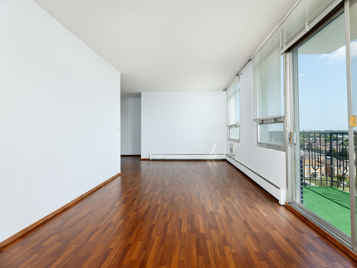 9001 Golf Road #10D, Des Plaines, IL 60016