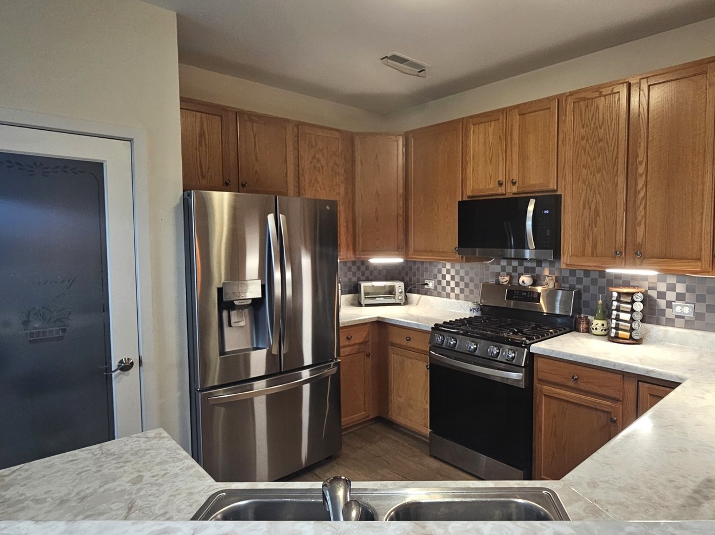 34451 N Old Walnut Circle #302, Gurnee, IL 60031
