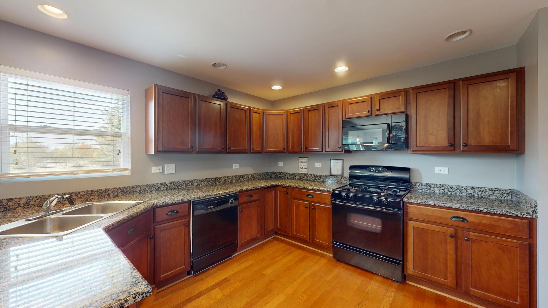 2288 Grande Trail Court, Yorkville, IL 60560