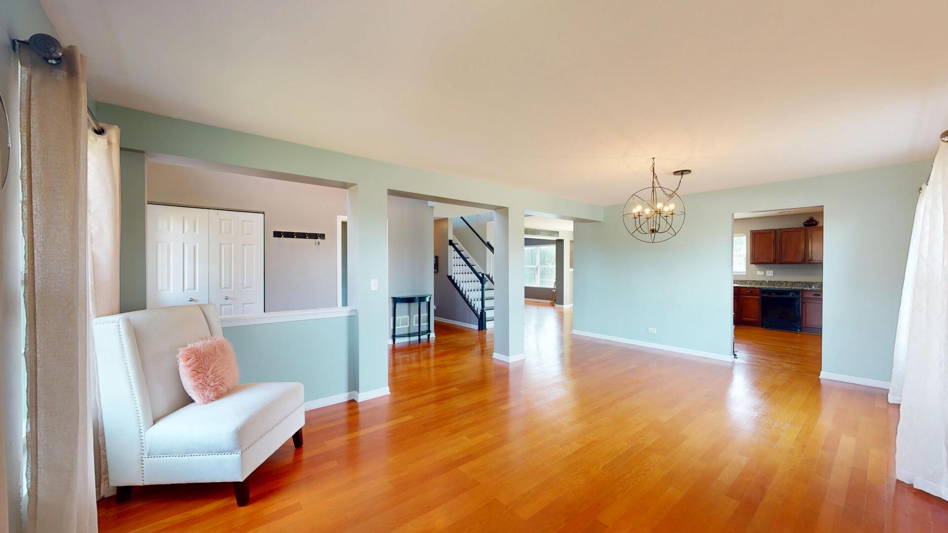 2288 Grande Trail Court, Yorkville, IL 60560