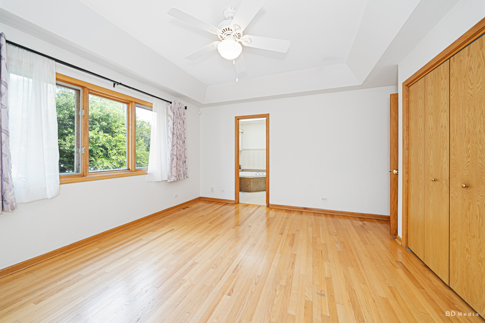4925 Forster Avenue, Schiller Park, IL 60176