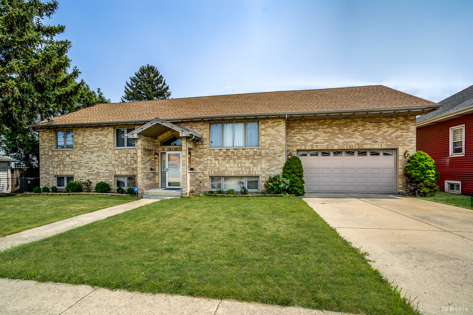 4925 Forster Avenue, Schiller Park, IL 60176
