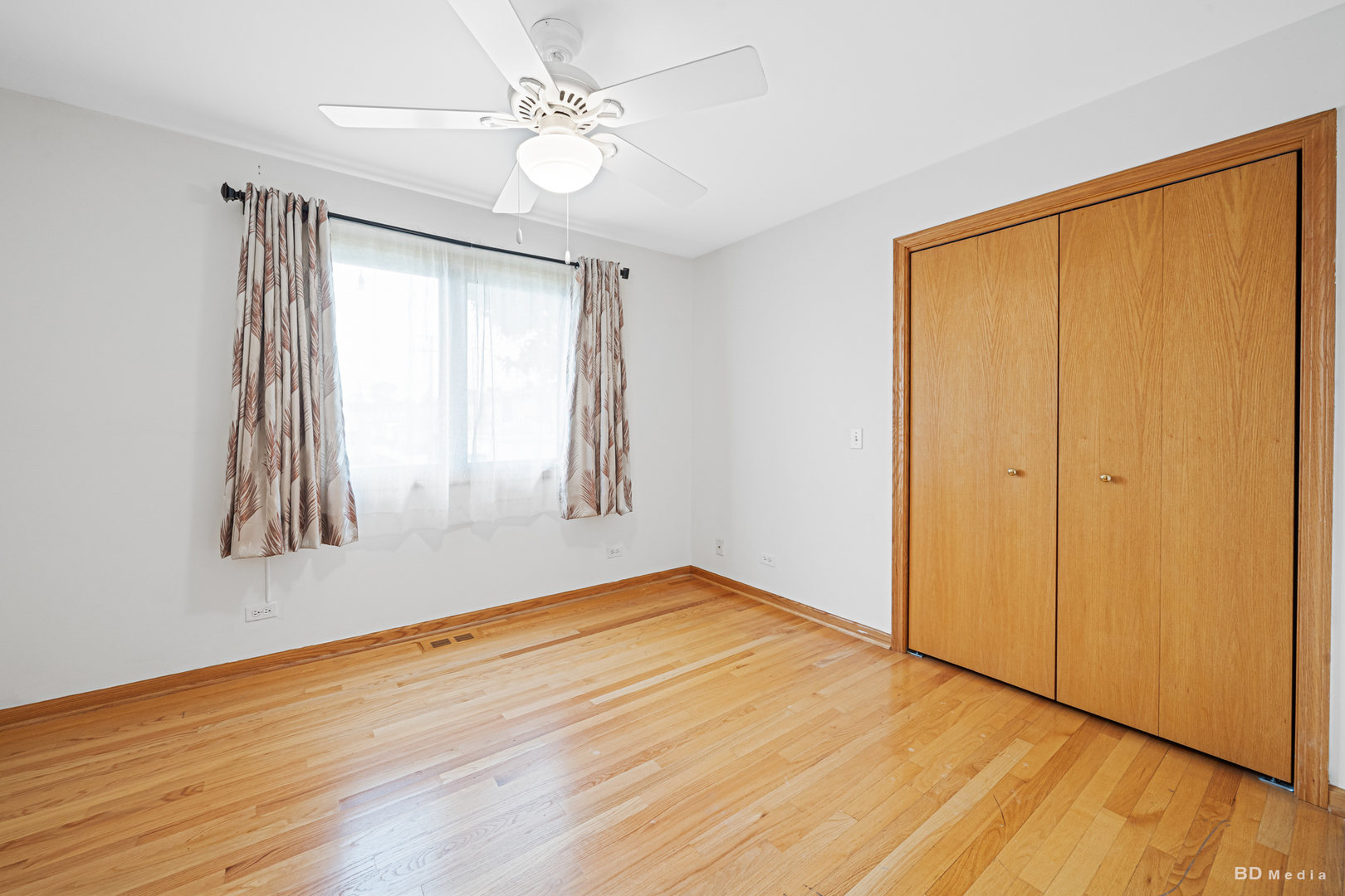 4925 Forster Avenue, Schiller Park, IL 60176
