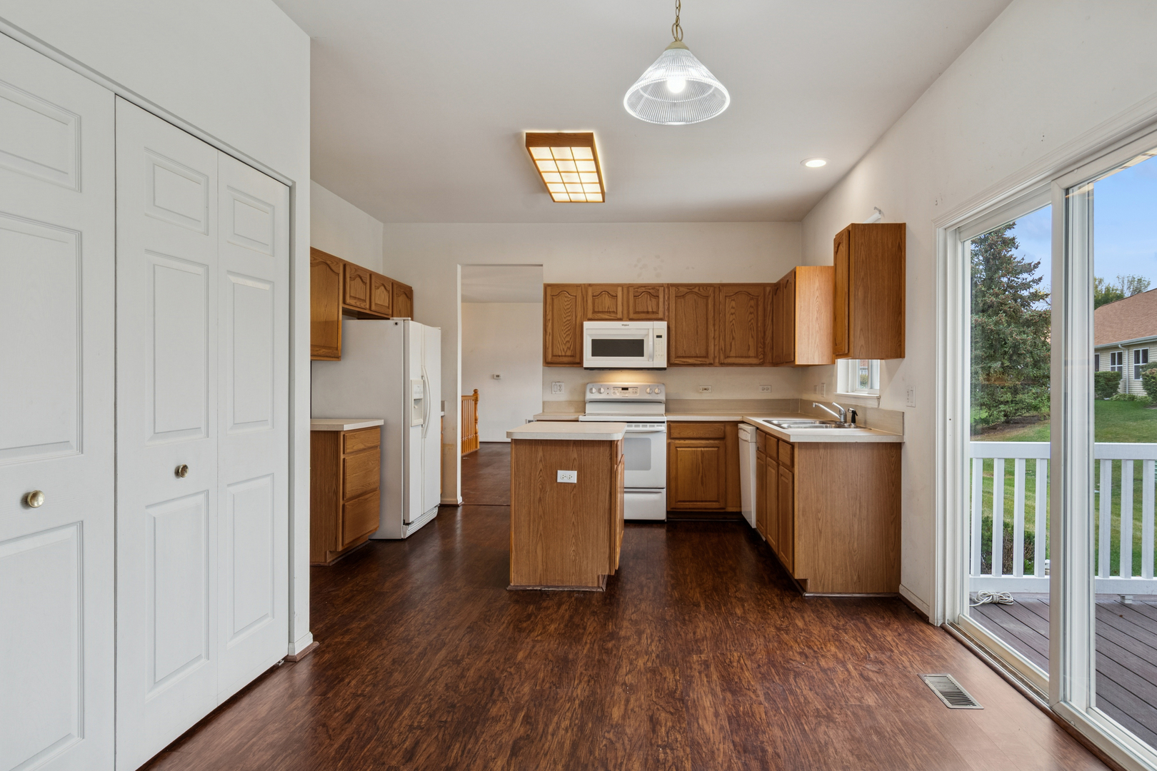 21409 W Douglas Lane, Plainfield, IL 60544