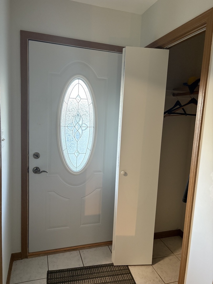 2550 W 112th Street #12L, Chicago, IL 60655