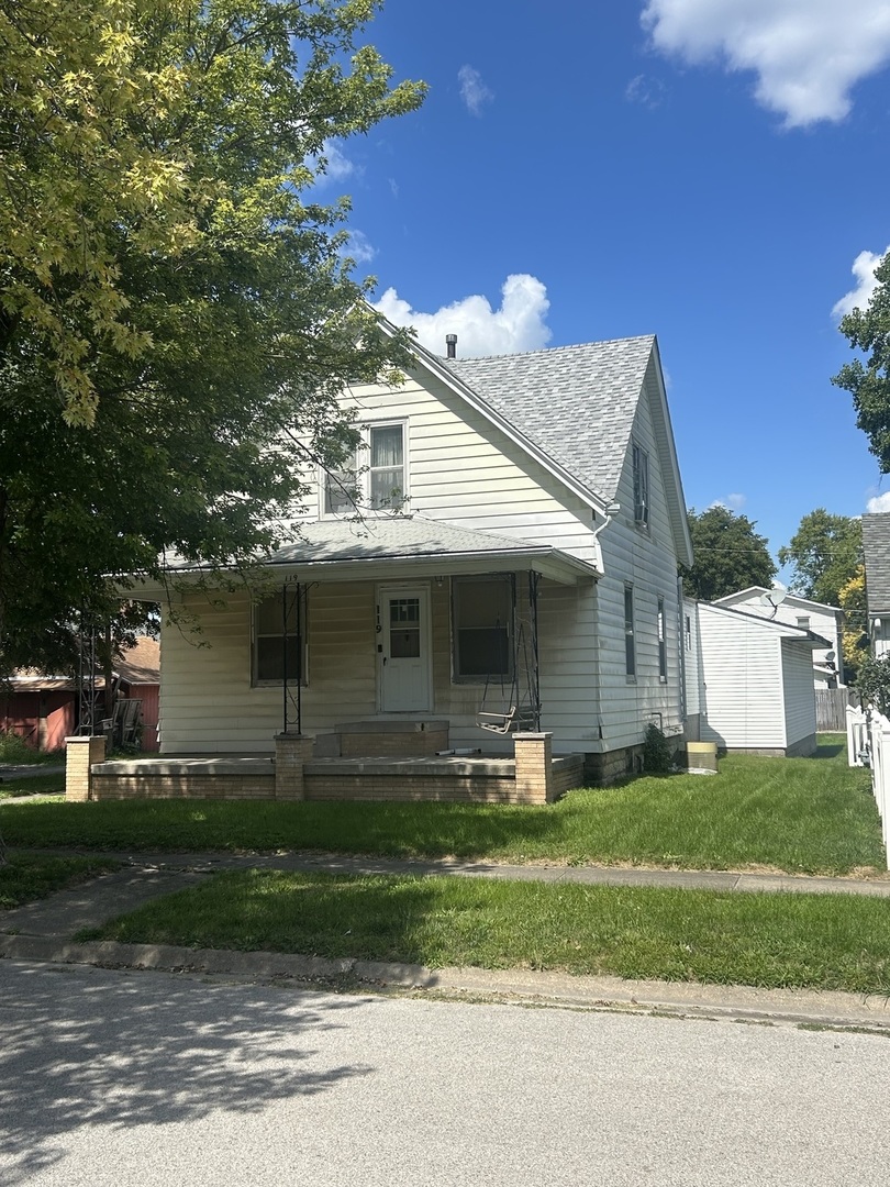 119 W Lowell Avenue, Pontiac, IL 61764