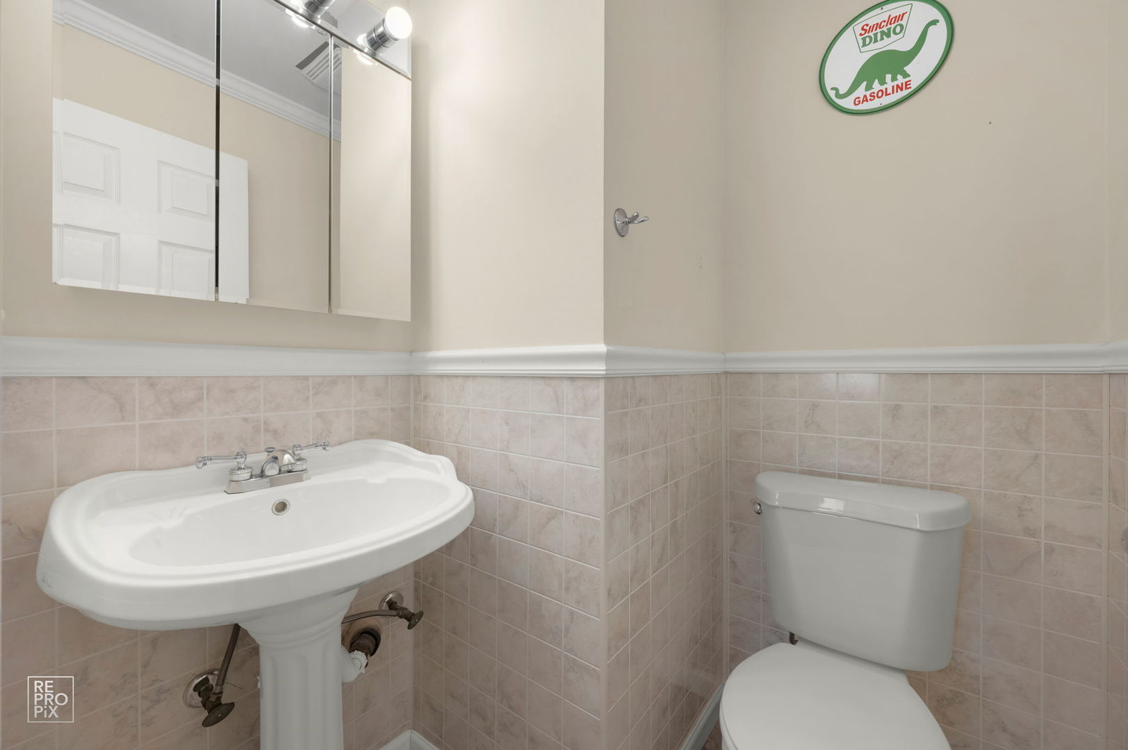 5151 N East River Road #331D, Chicago, IL 60656
