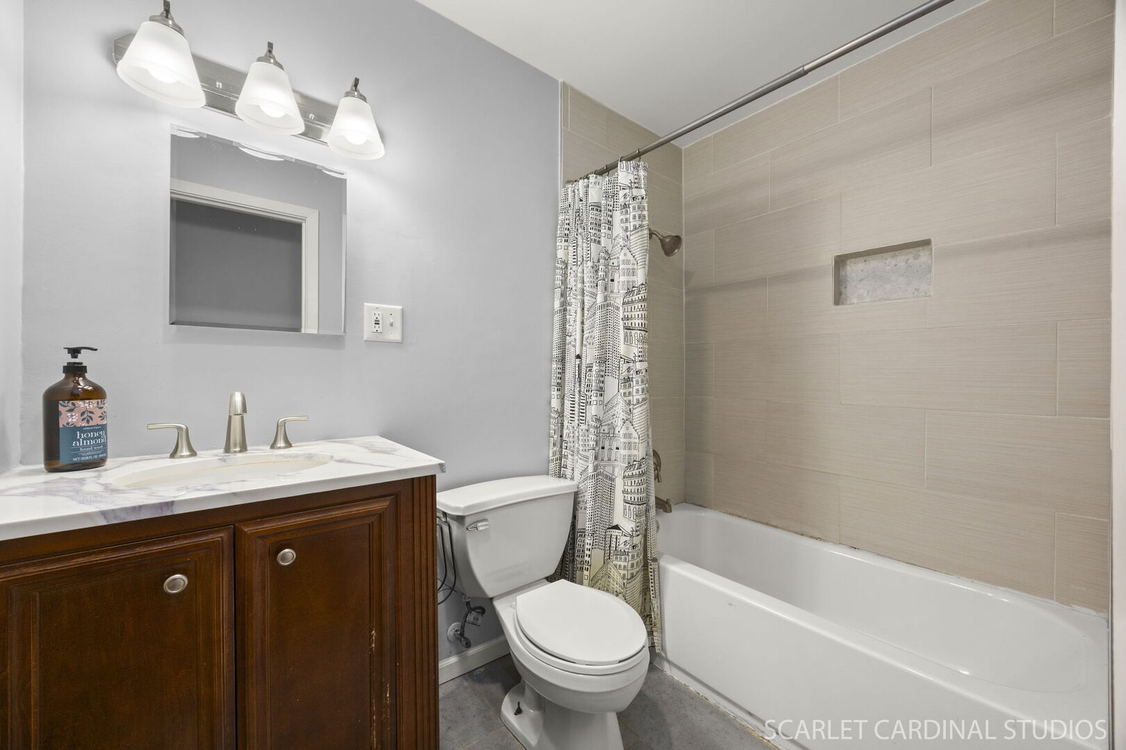 27W300 Beecher Avenue, Winfield, IL 60190
