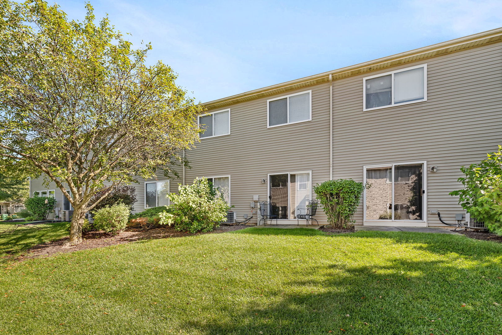 17517 GILBERT Drive, Lockport, IL 60441
