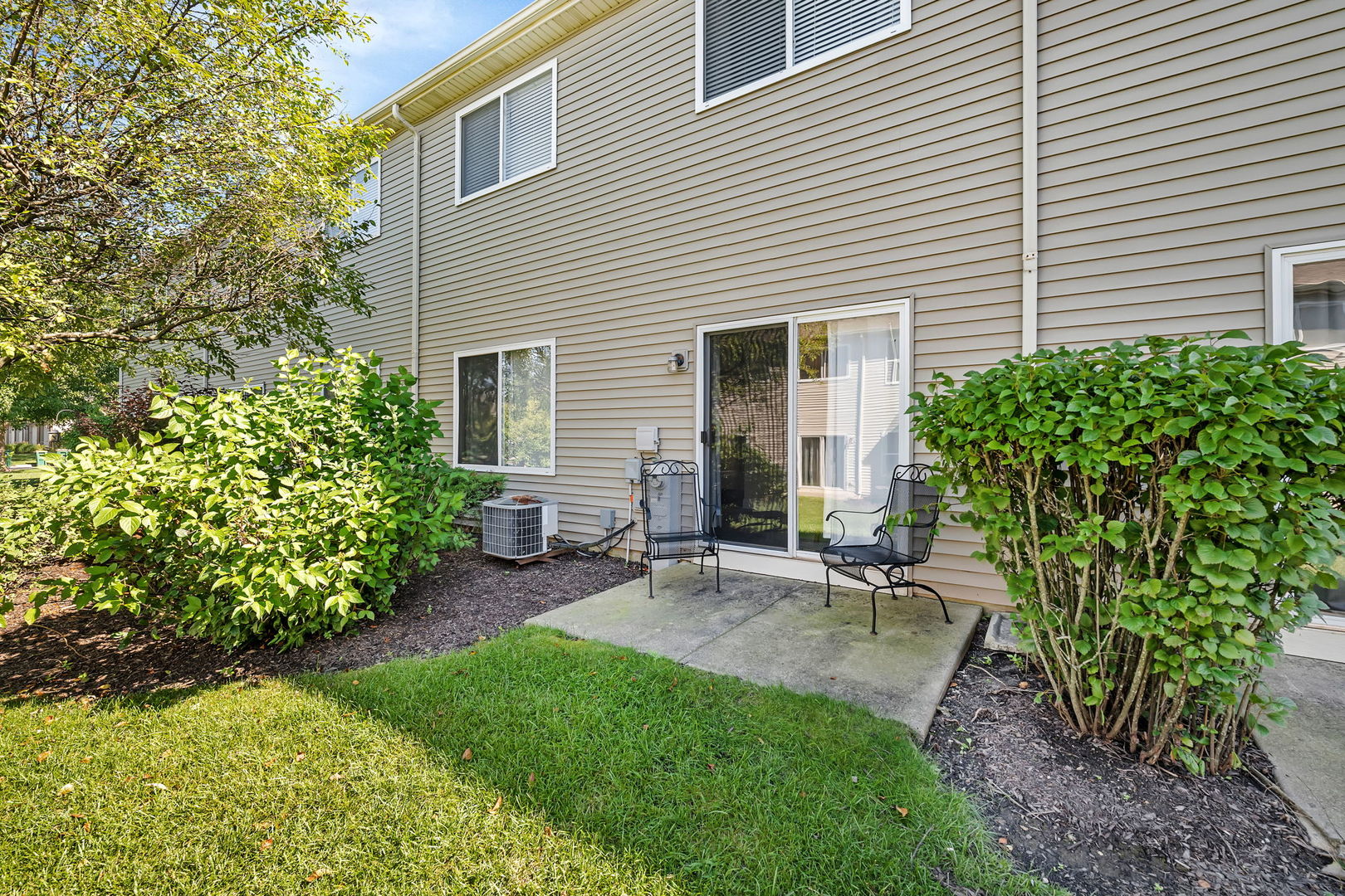 17517 GILBERT Drive, Lockport, IL 60441
