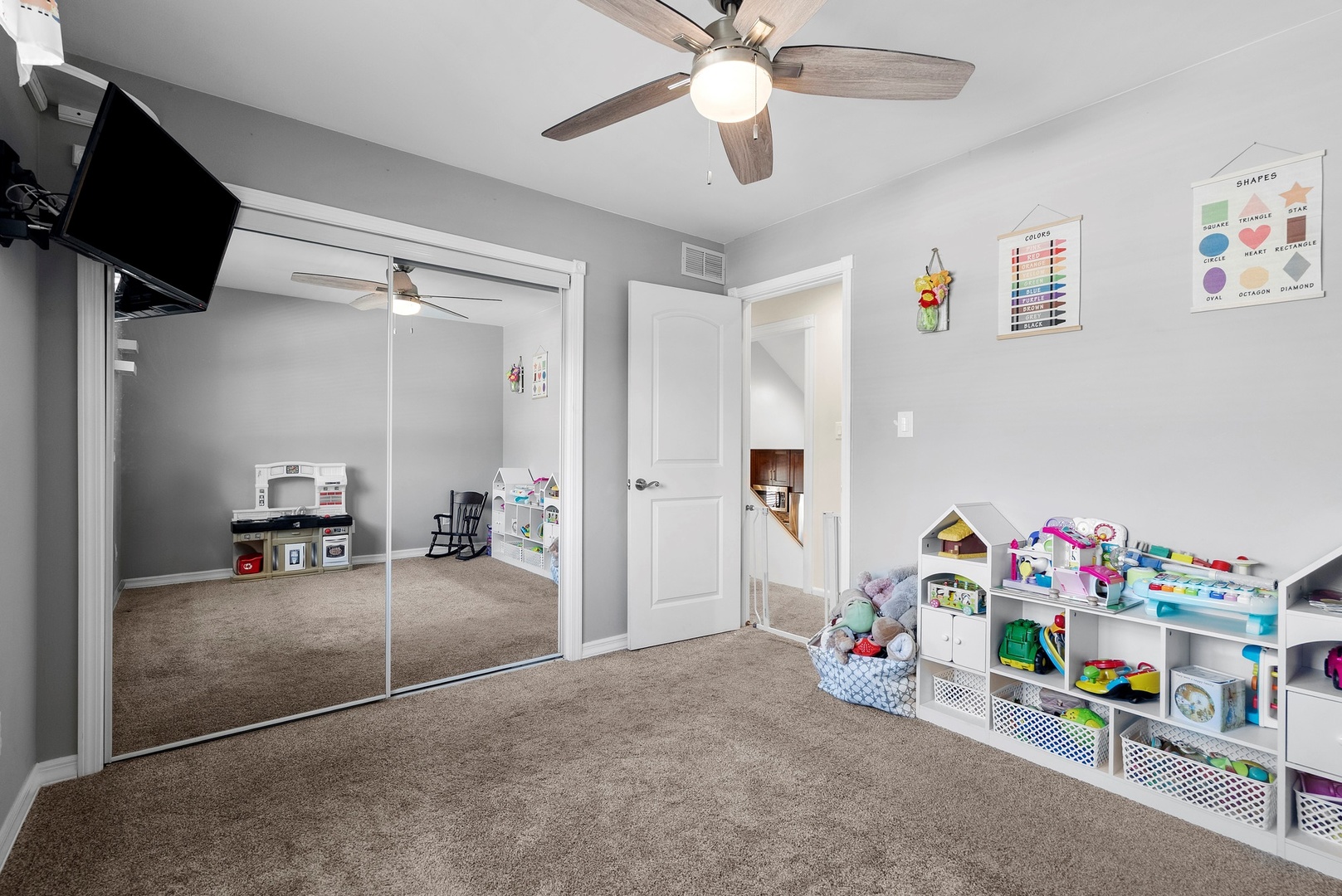 805 Stonegate Road, New Lenox, IL 60451