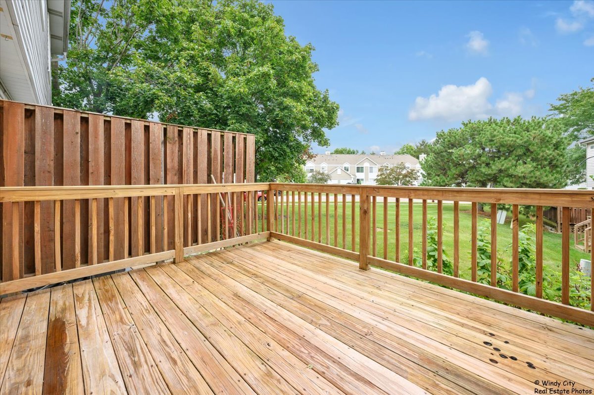 309 Peppertree Lane, Aurora, IL 60504