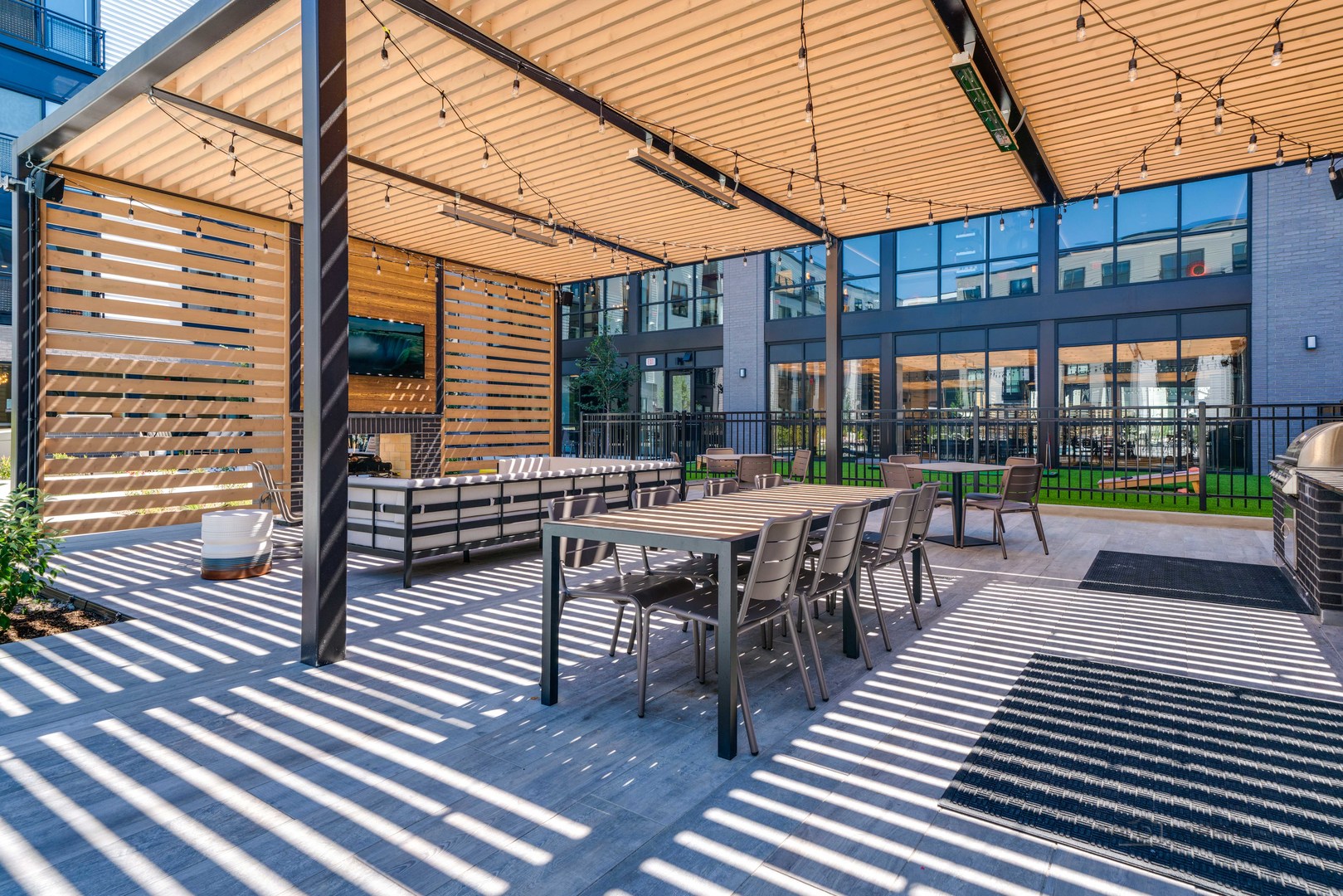 750 Hawthorn Row #3202, Vernon Hills, IL 60061