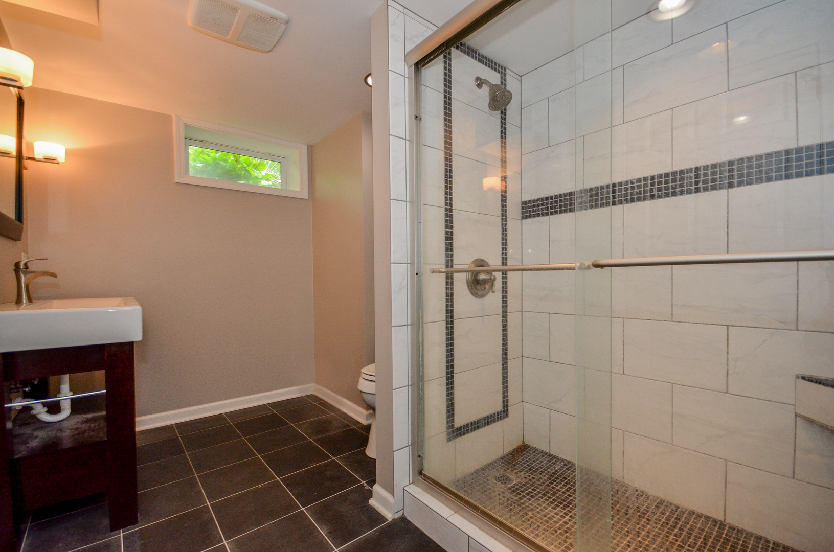 812 Highland Avenue, Glen Ellyn, IL 60137