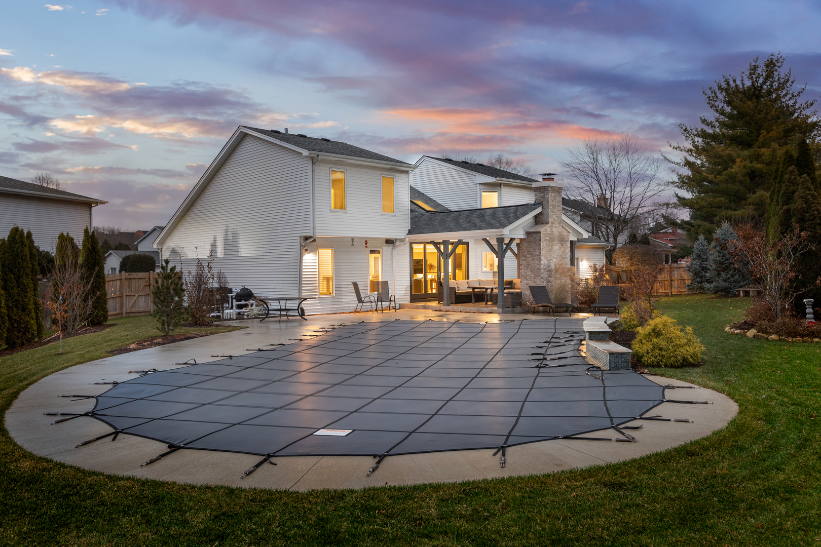 1030 Colonial Court, Naperville, IL 60540