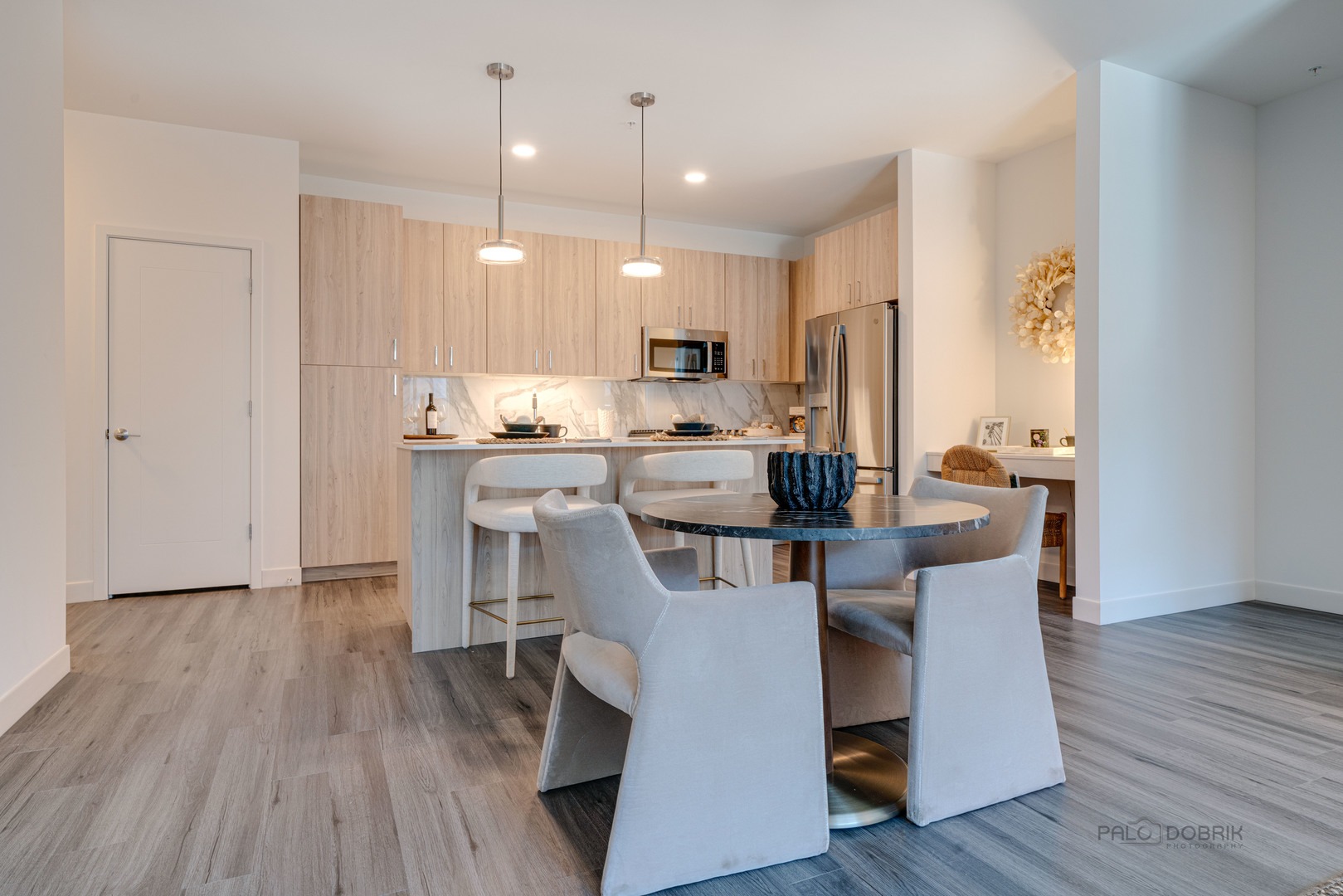 750 Hawthorn Row #1129, Vernon Hills, IL 60061