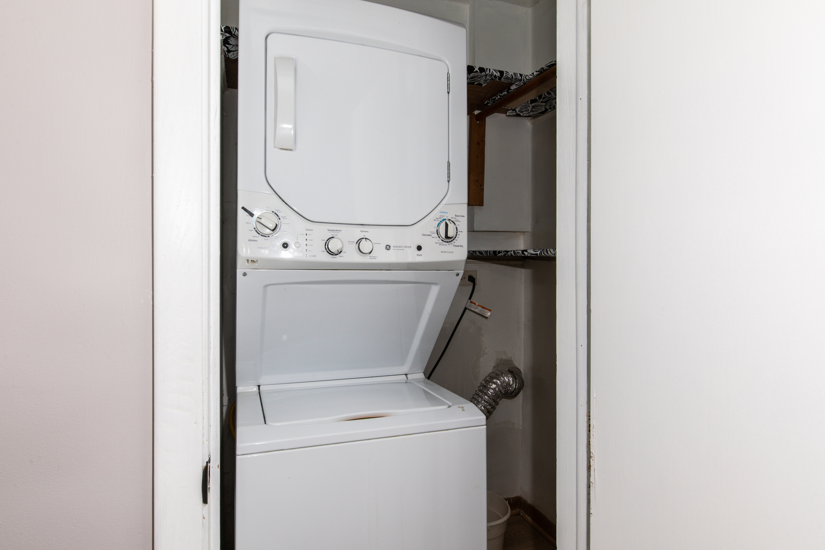 6853 N Northwest Highway #1D, Chicago, IL 60631