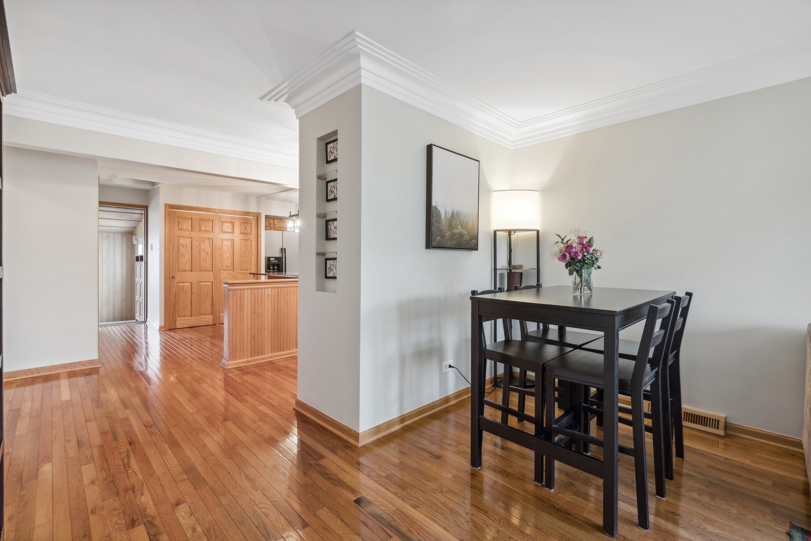 9121 Massasoit Avenue, Oak Lawn, IL 60453