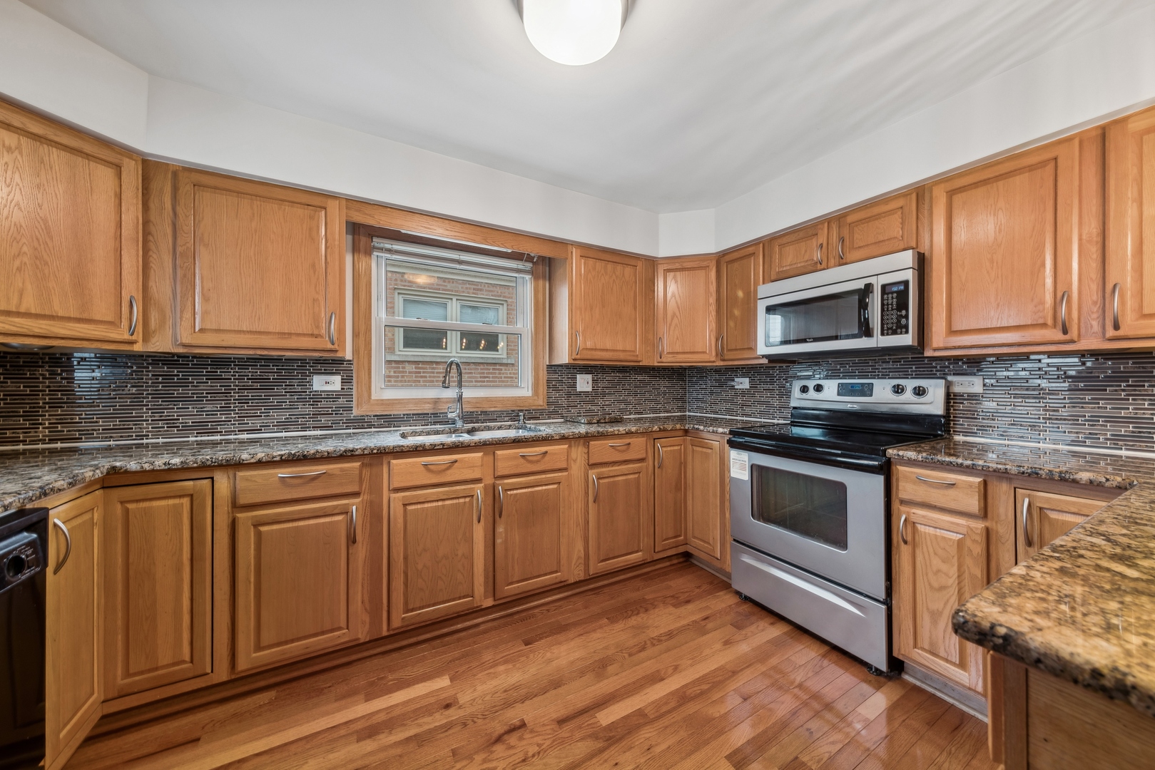 9121 Massasoit Avenue, Oak Lawn, IL 60453