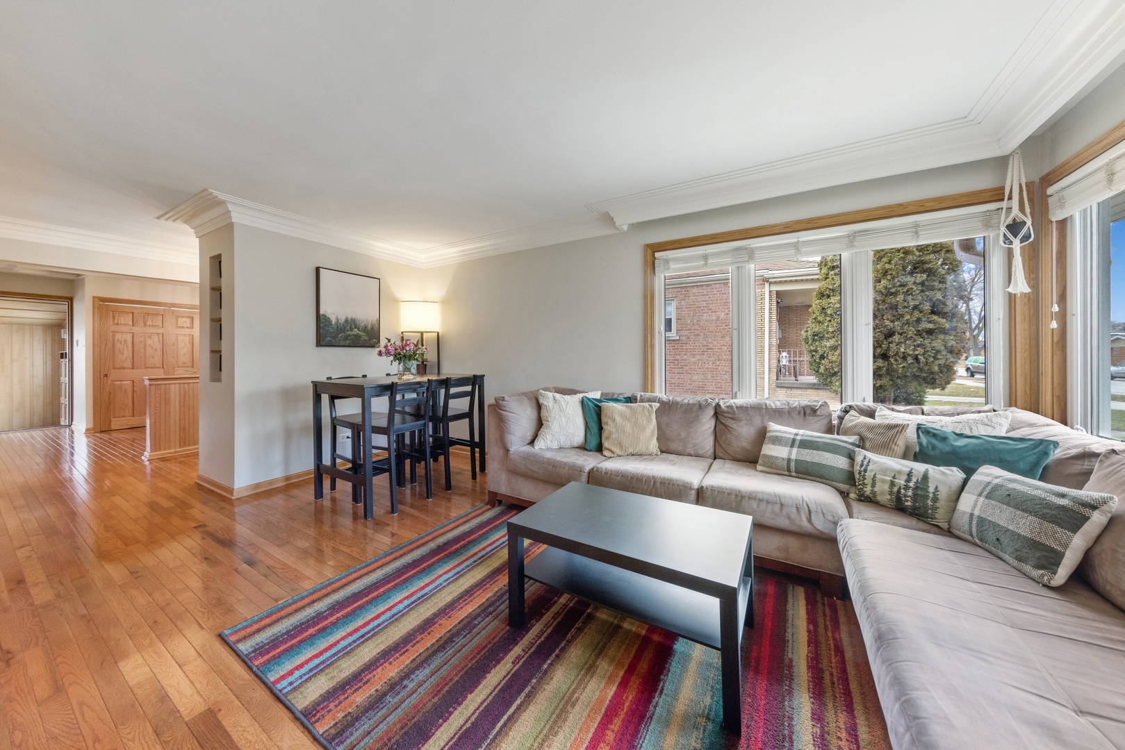 9121 Massasoit Avenue, Oak Lawn, IL 60453