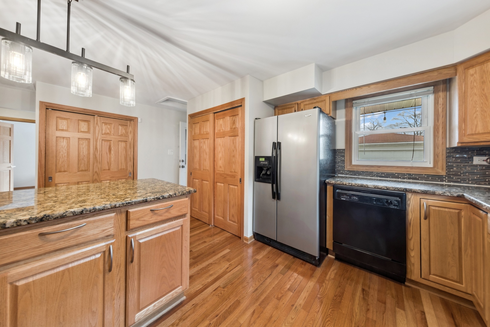 9121 Massasoit Avenue, Oak Lawn, IL 60453