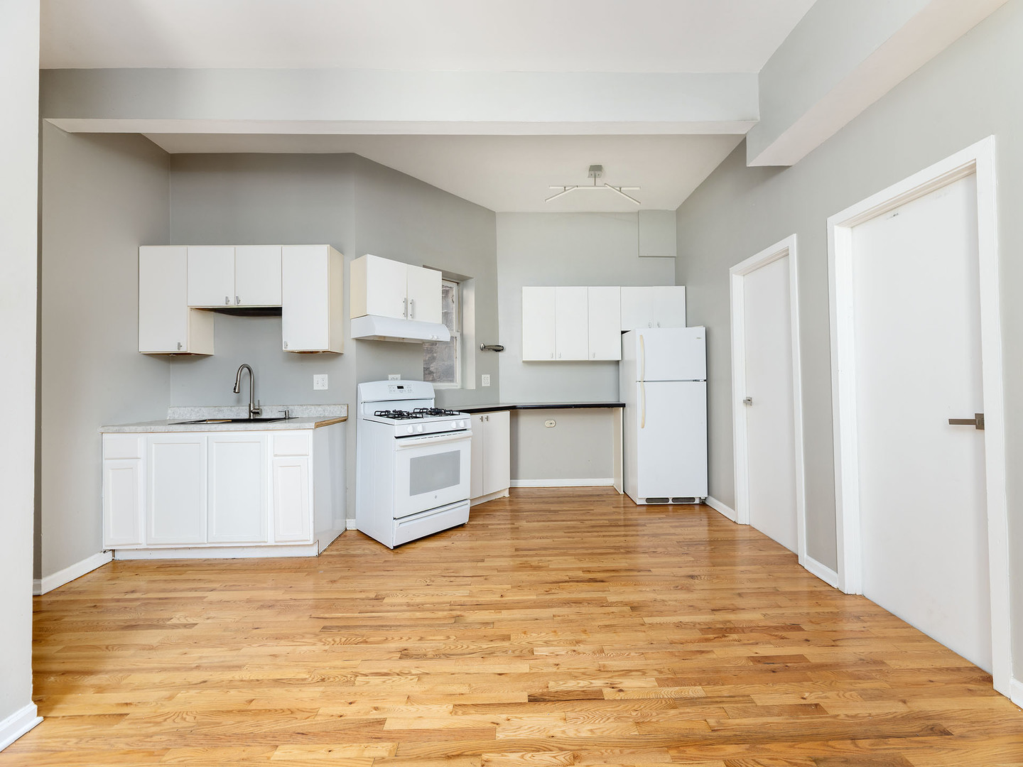 1303 W Ohio Street, Chicago, IL 60642