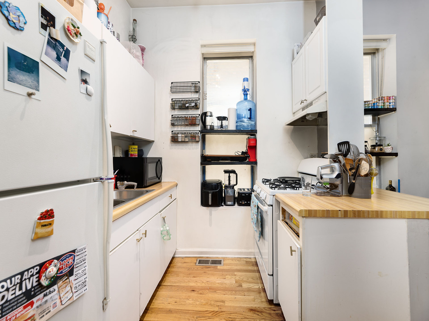 1303 W Ohio Street, Chicago, IL 60642