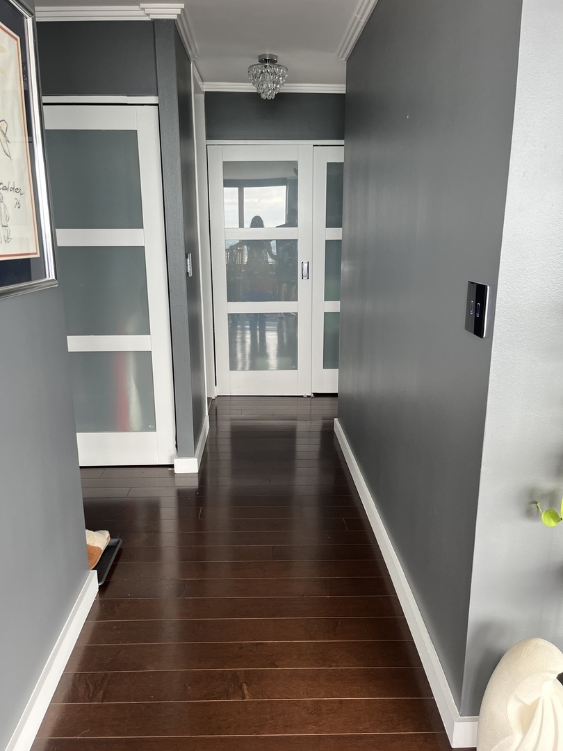 655 W Irving Park Road #4717, Chicago, IL 60613