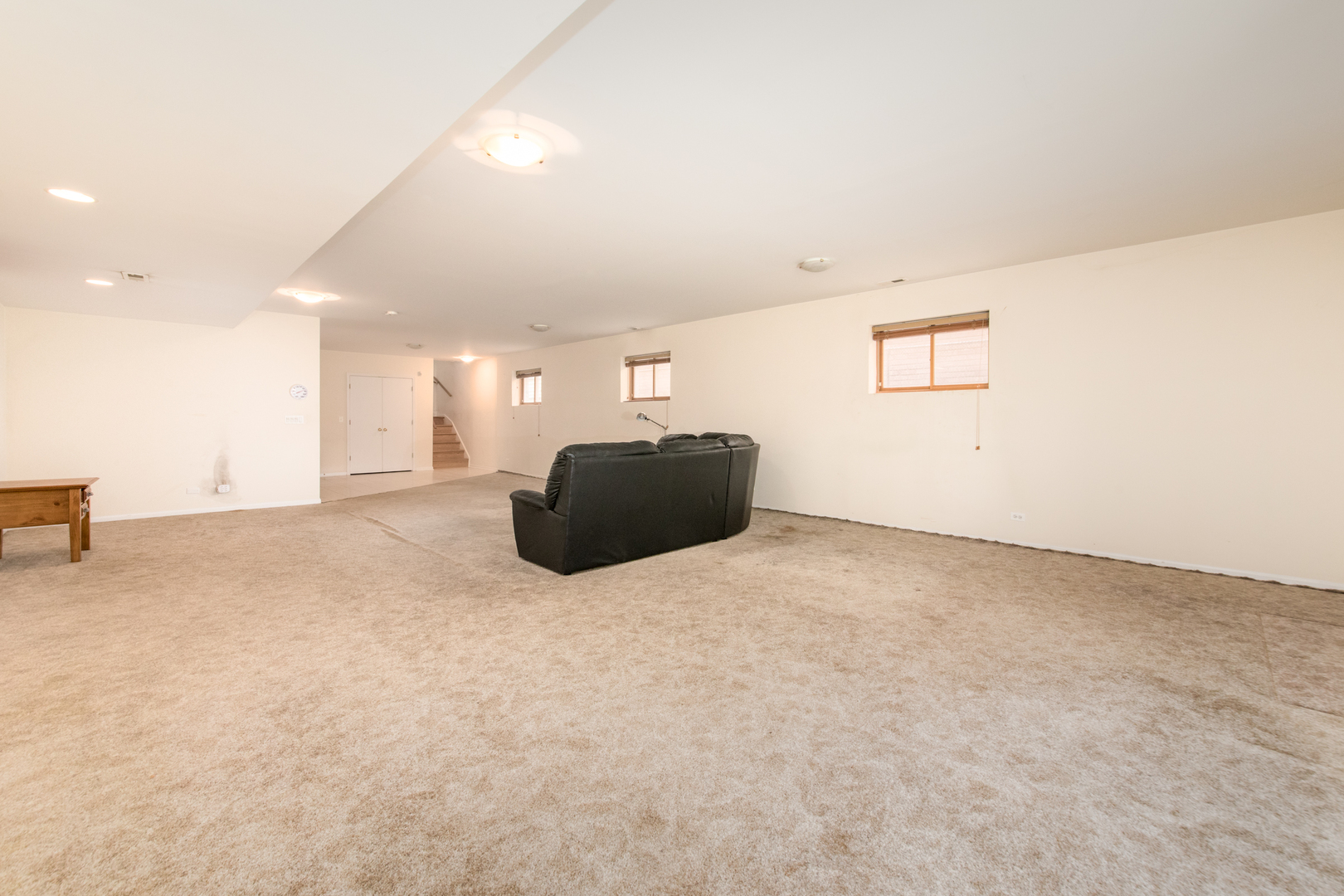 4042 N Overhill Avenue, Norridge, IL 60706