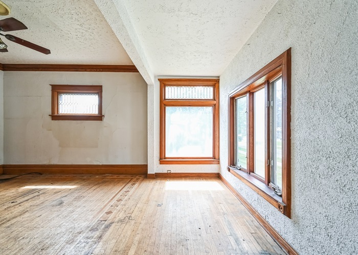 419 S 18th Avenue, Maywood, IL 60153