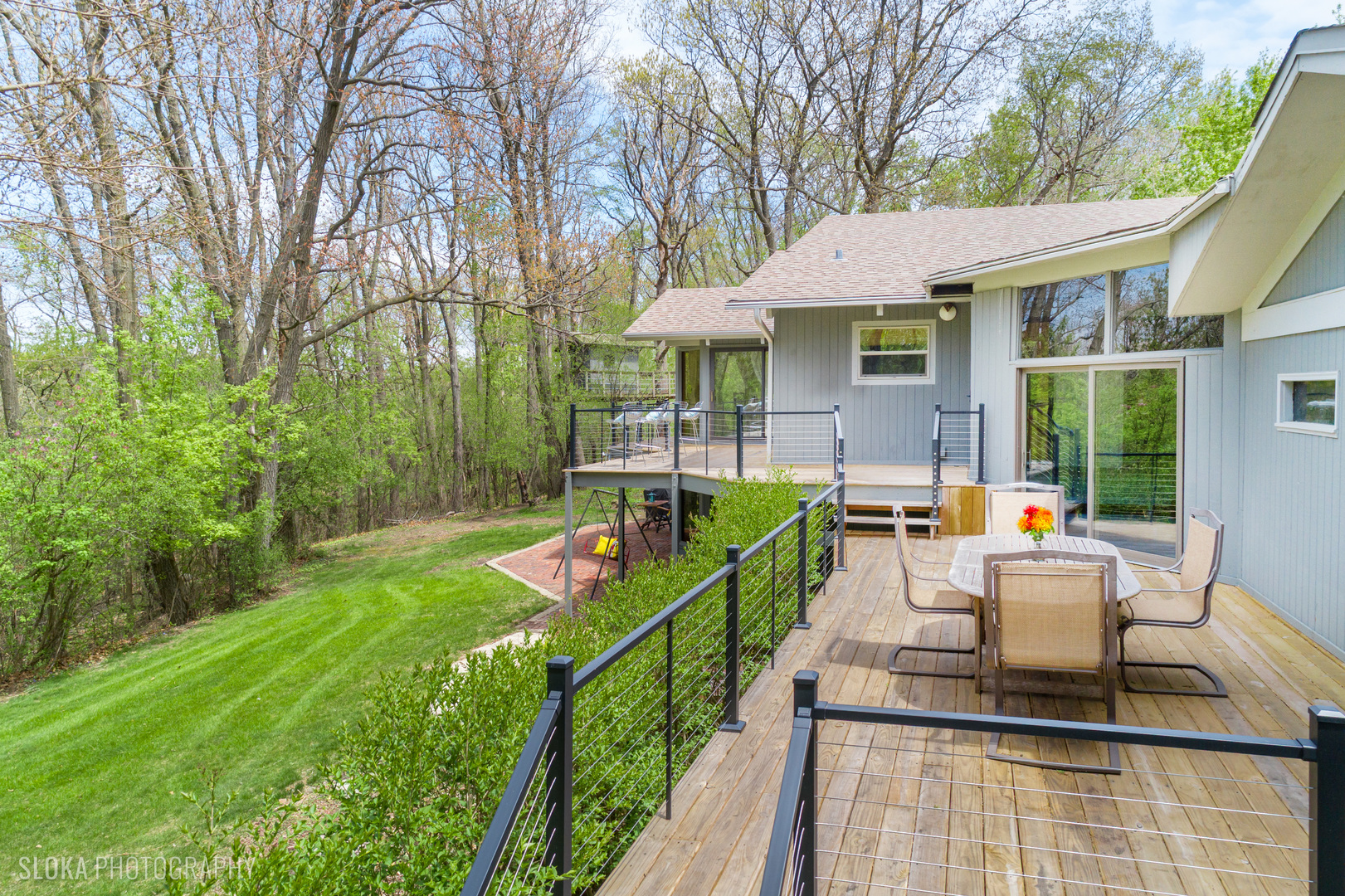 184 A River Road, Lake Barrington, IL 60010