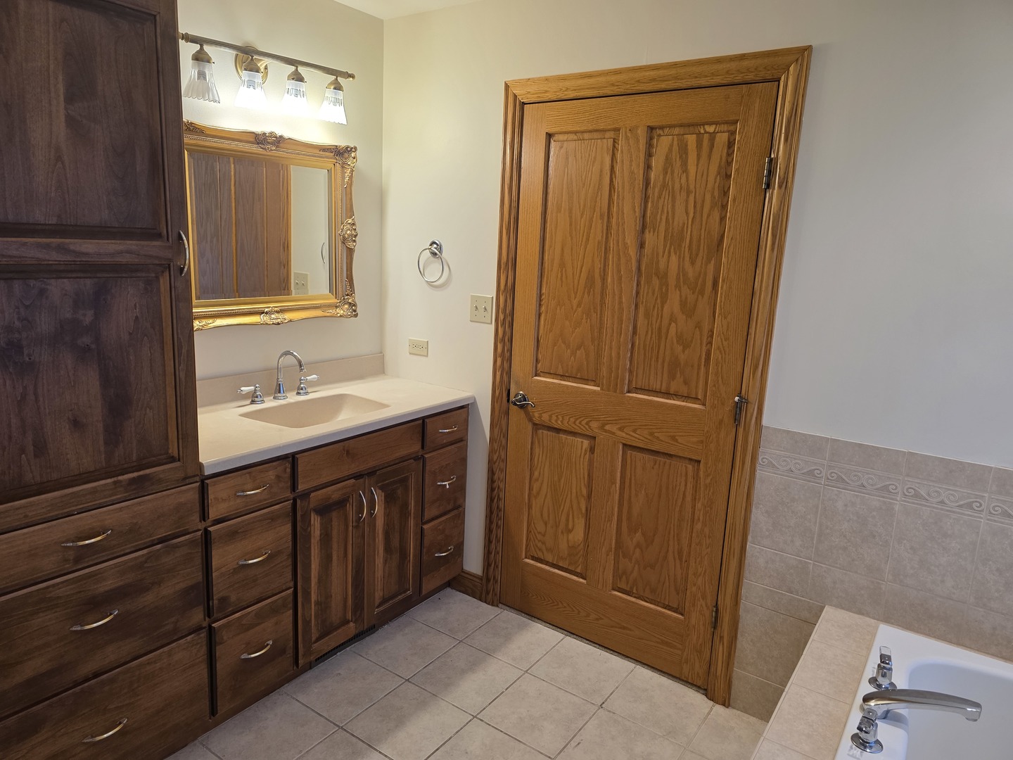 630 Huntley Terrace, Crete, IL 60417