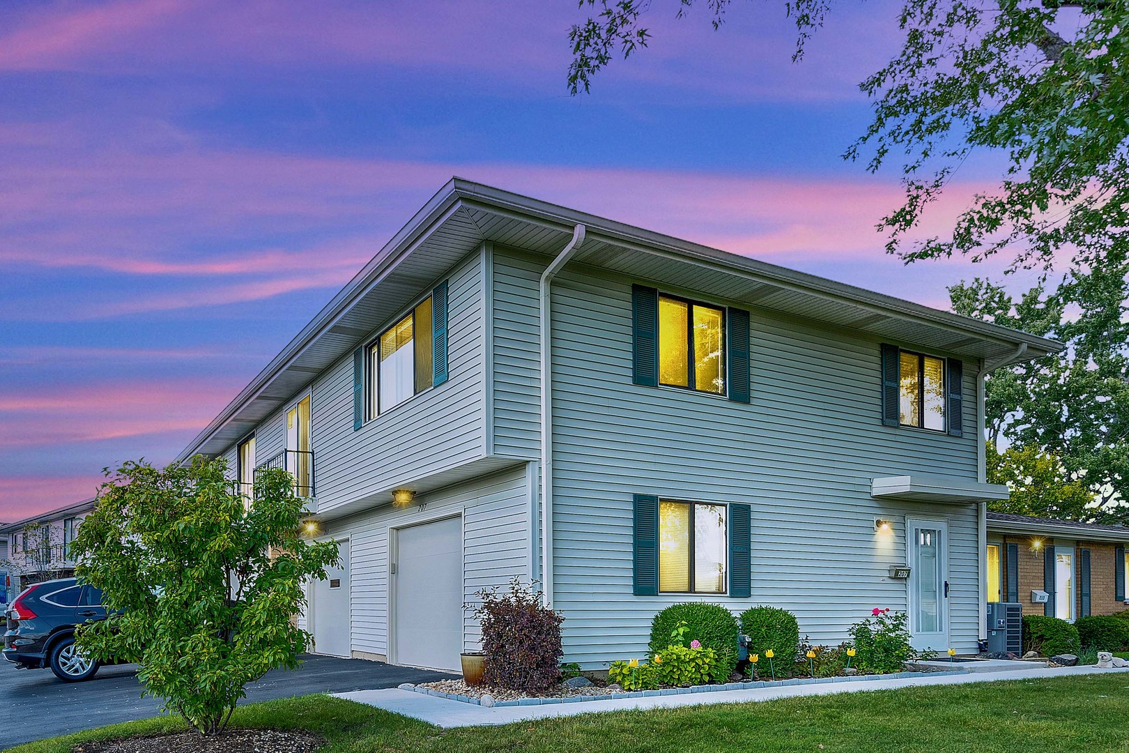 207 KENDRICK Court #207, Schaumburg, IL 60194