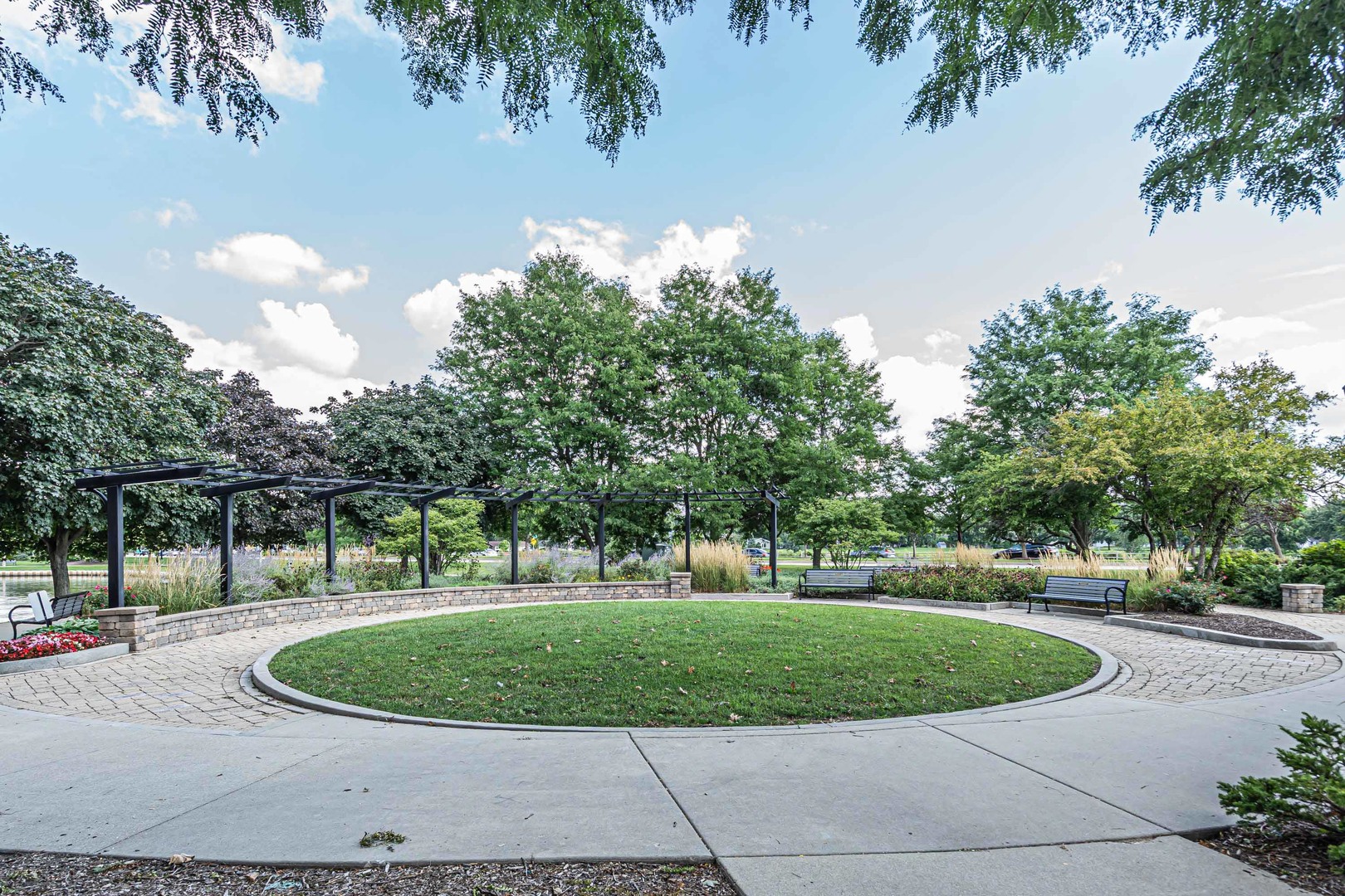 207 KENDRICK Court #207, Schaumburg, IL 60194