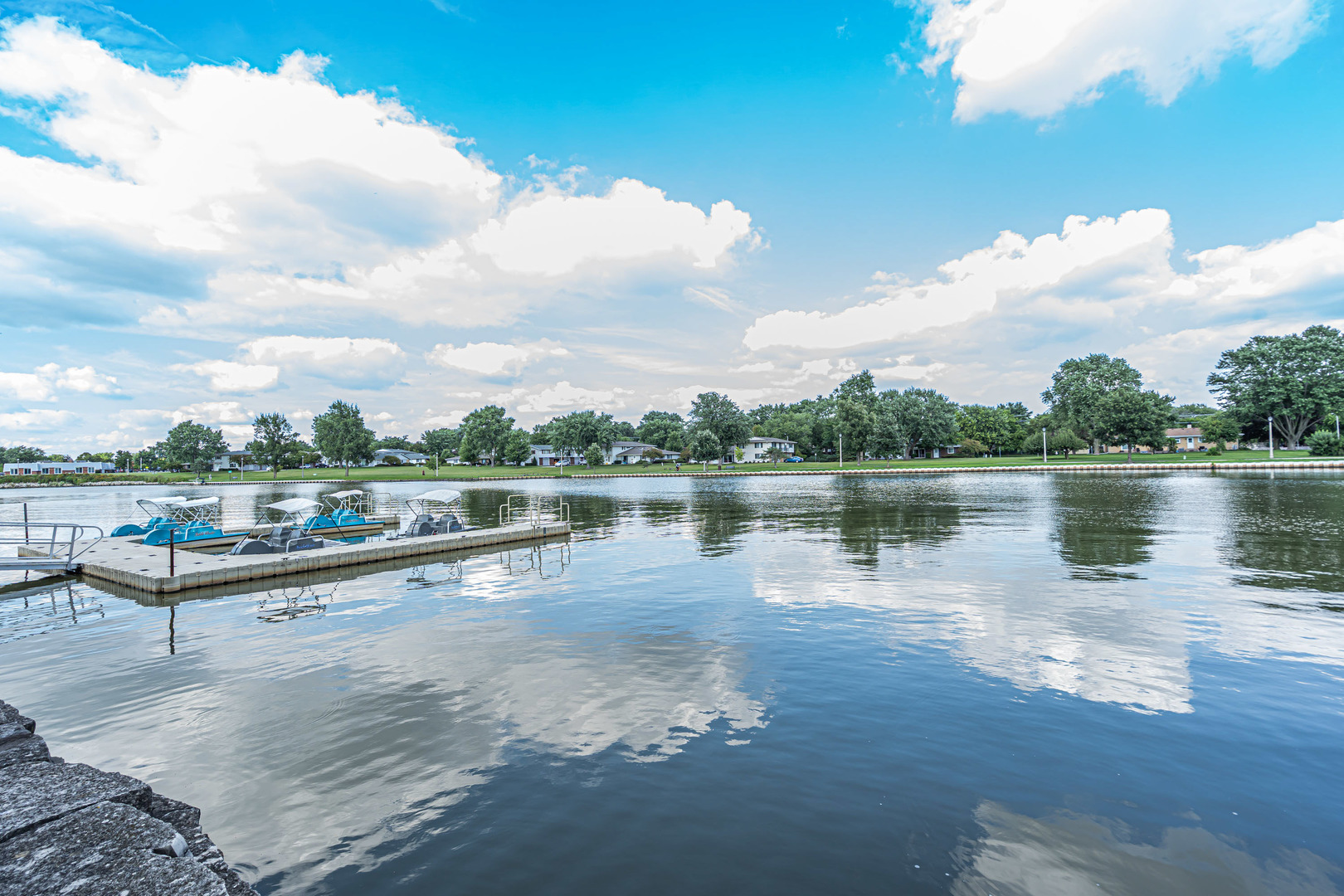 207 KENDRICK Court #207, Schaumburg, IL 60194