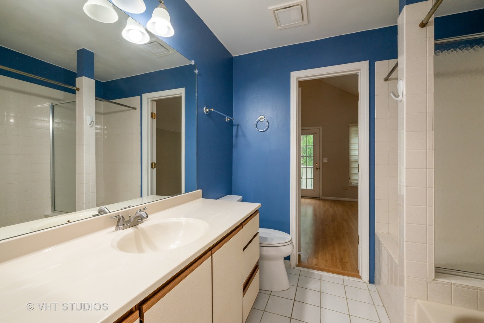 1949 N Charter Point Drive #0, Arlington Heights, IL 60004