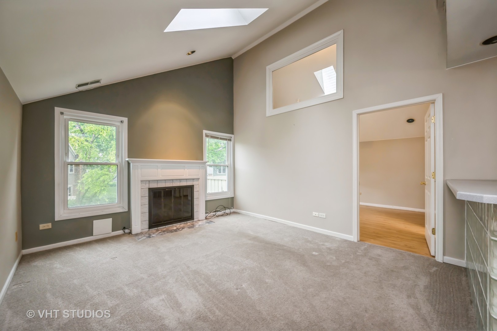 1949 N Charter Point Drive #0, Arlington Heights, IL 60004