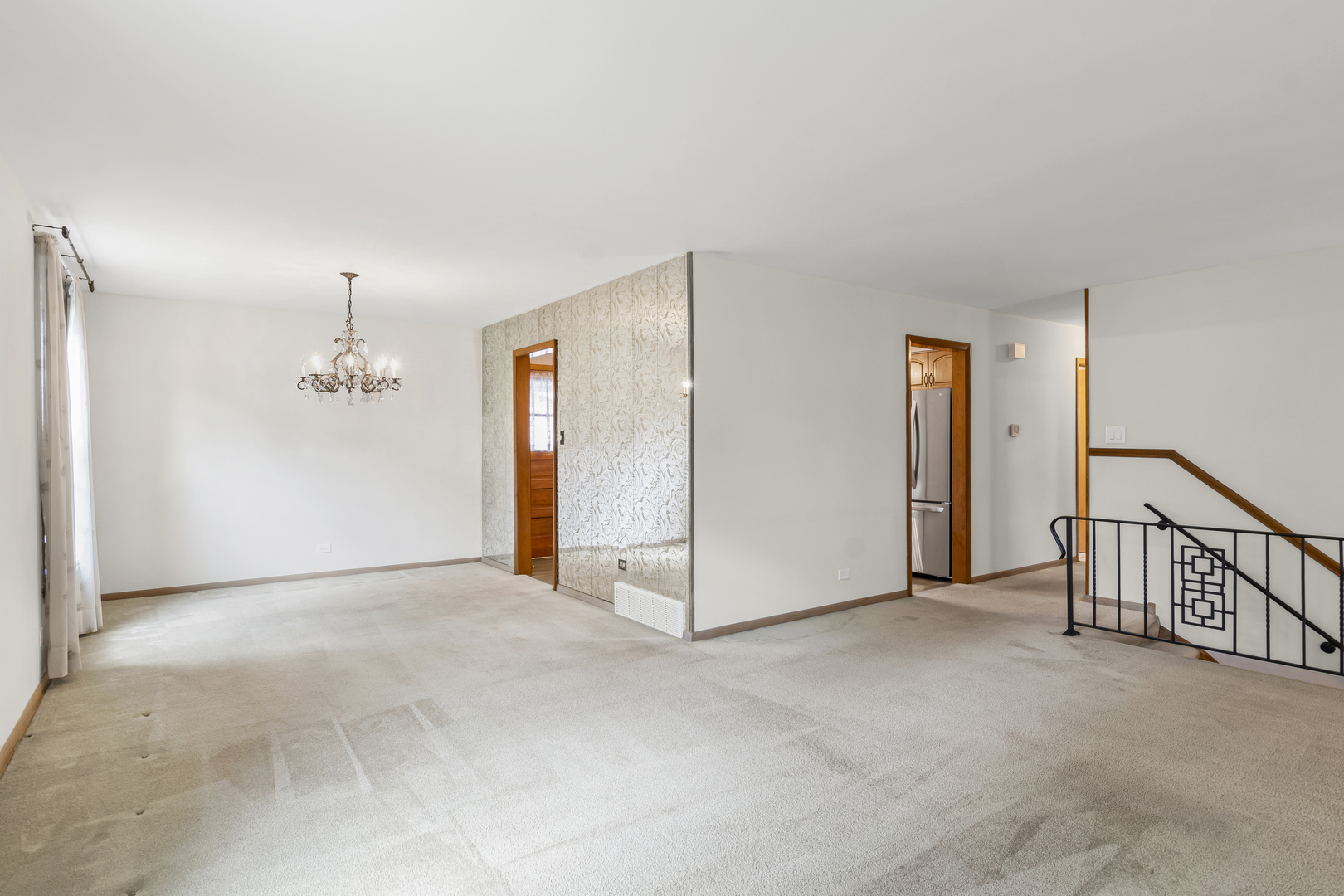 629 70th Street, Darien, IL 60561