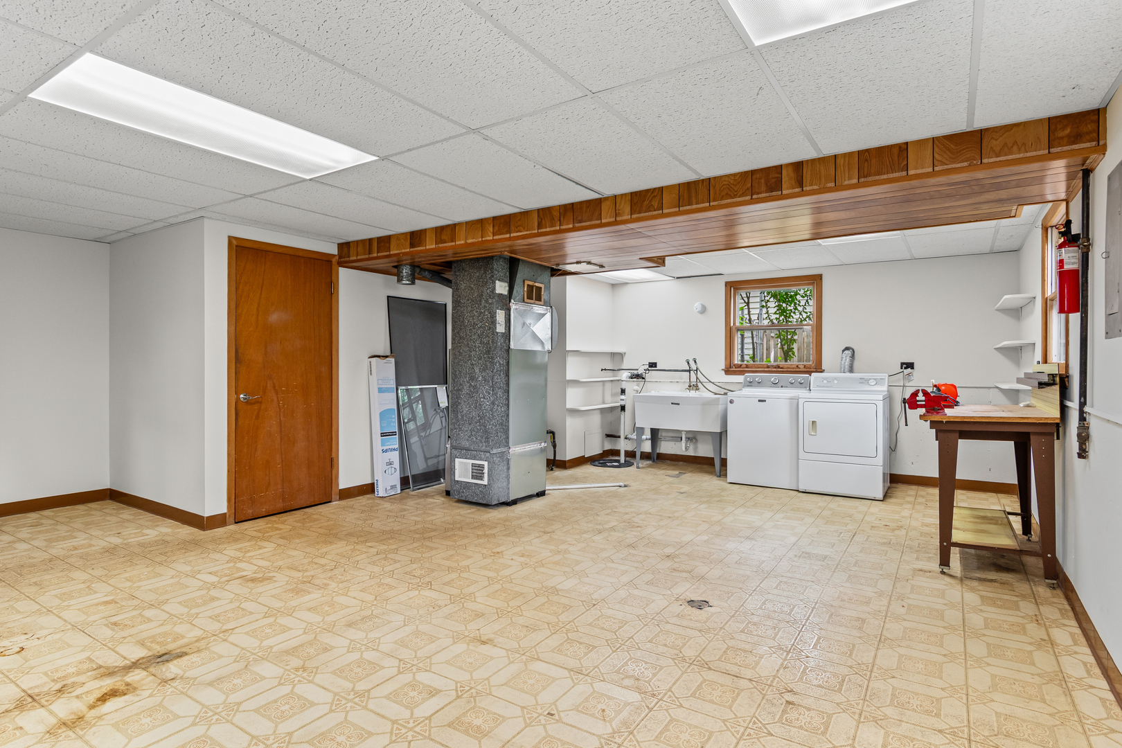 629 70th Street, Darien, IL 60561