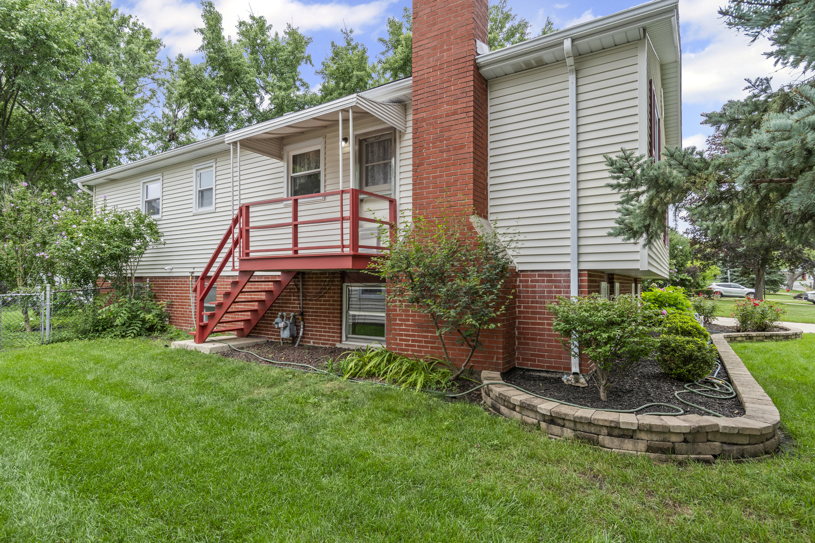 629 70th Street, Darien, IL 60561