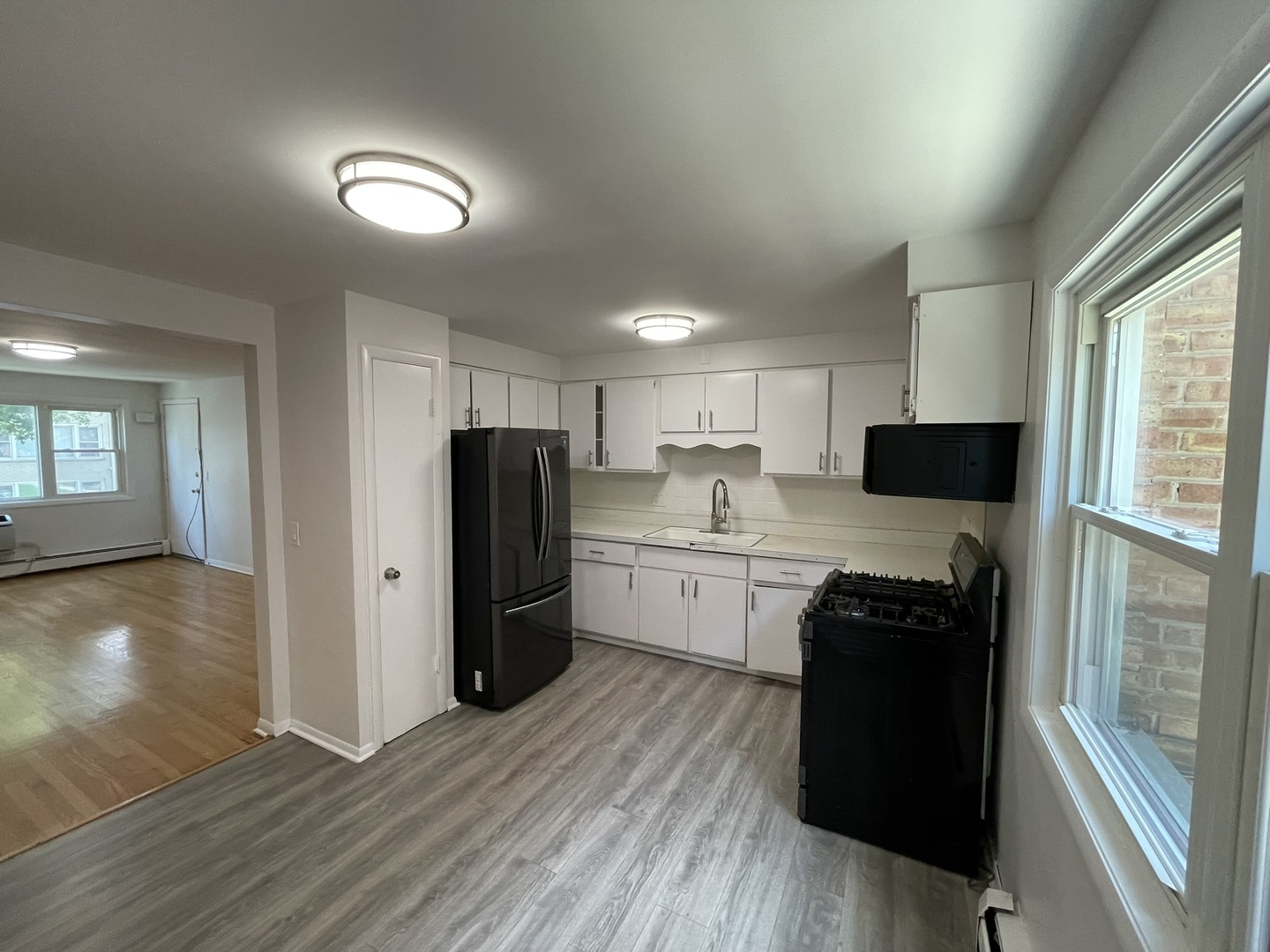 2802 N Rutherford Avenue #2C, Chicago, IL 60634