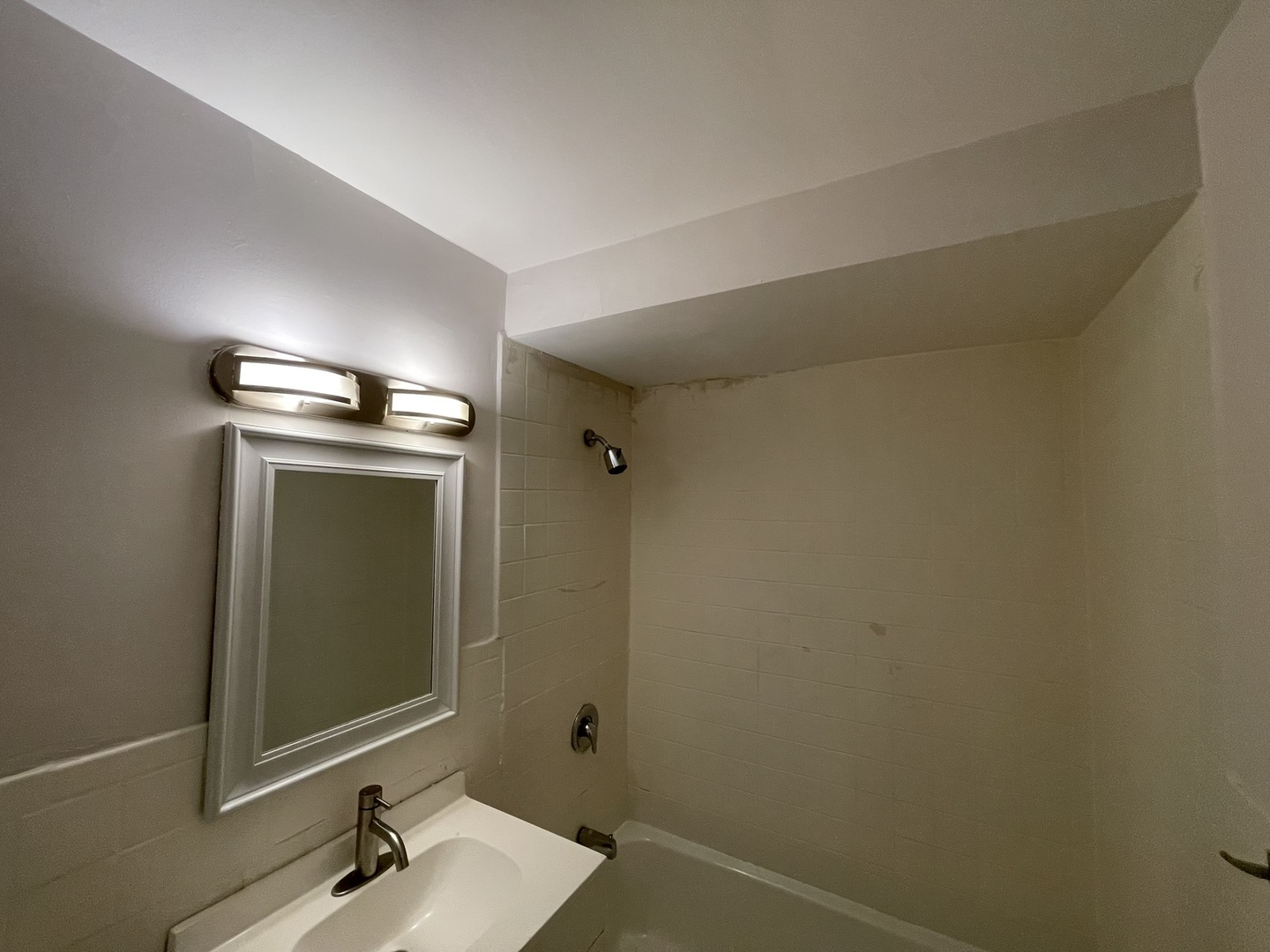 2802 N Rutherford Avenue #2C, Chicago, IL 60634