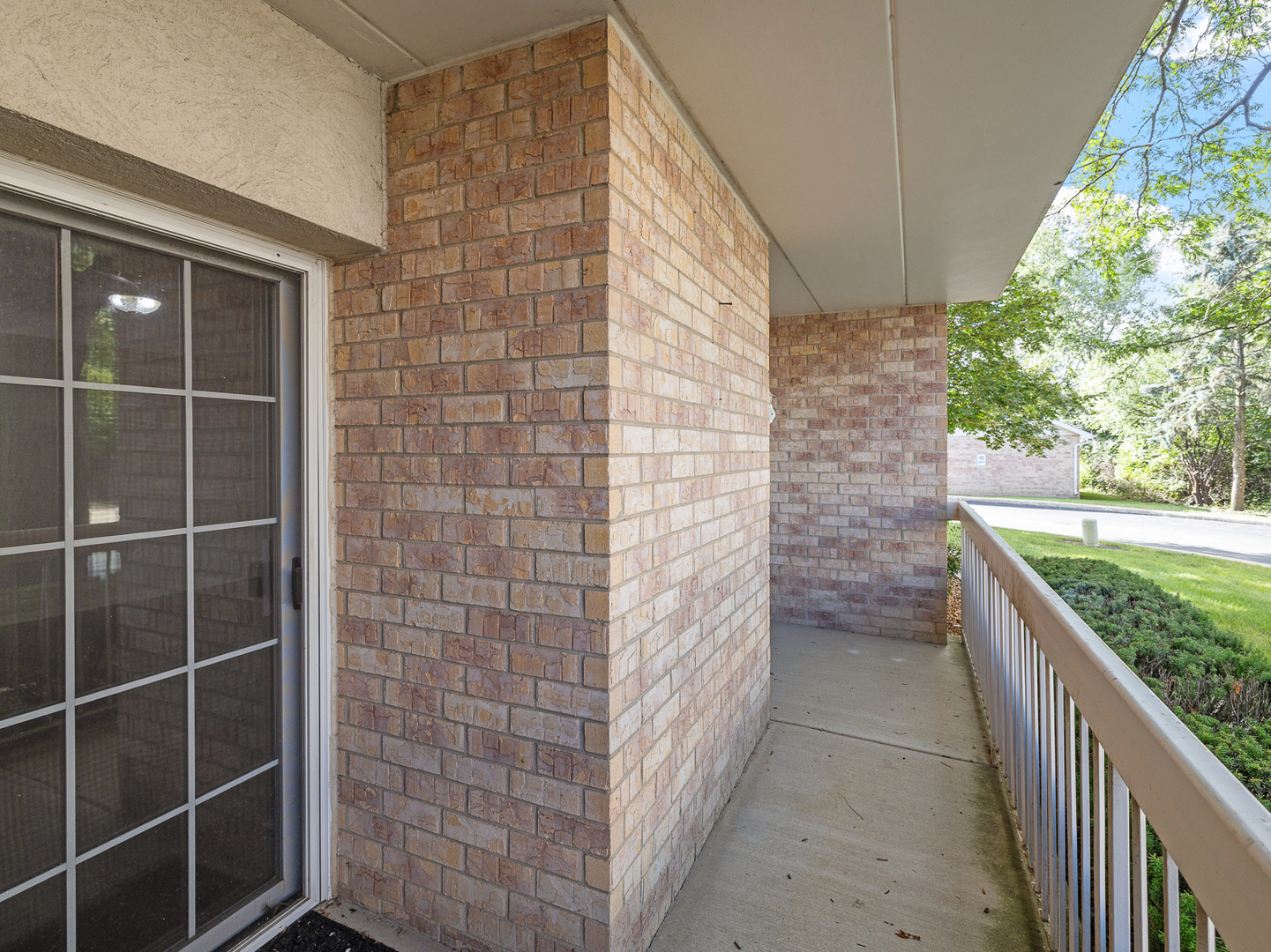 7783 Bristol Park Drive #1-SE, Tinley Park, IL 60477
