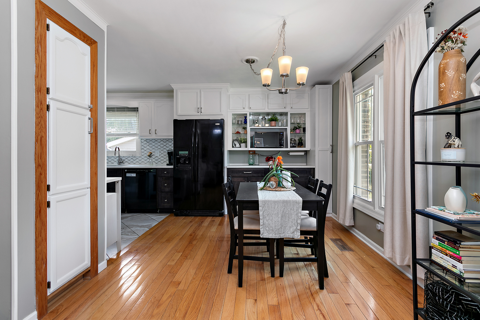 16805 Hilltop Avenue, Orland Hills, IL 60487