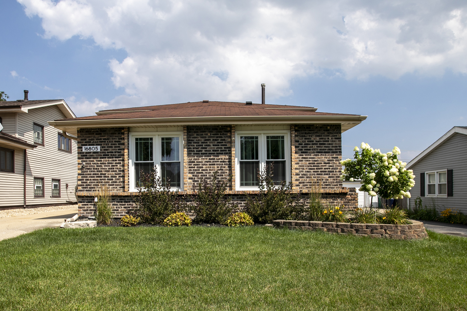 16805 Hilltop Avenue, Orland Hills, IL 60487