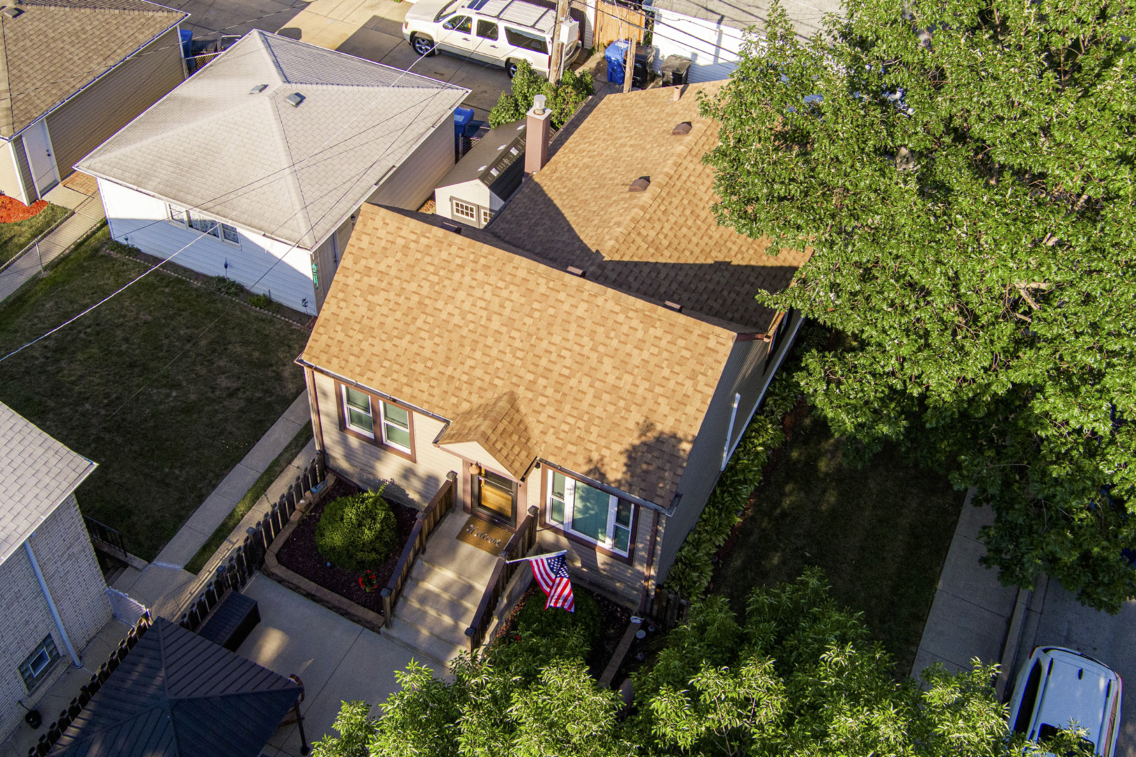 5501 N Nashville Avenue, Chicago, IL 60656