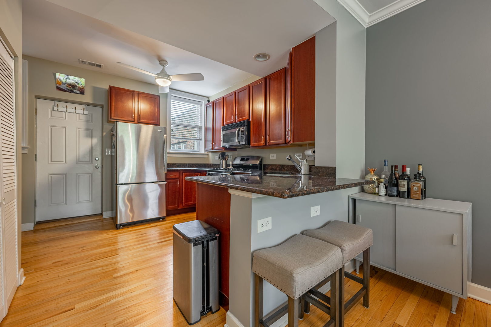 4023 N Mozart Street #3, Chicago, IL 60618