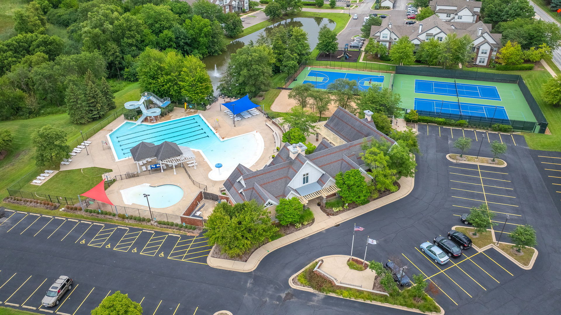2610 Harlstone Drive, Aurora, IL 60502